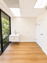 2183 Fairview Rd, Costa Mesa, CA for lease Interior Photo- Image 1 of 4