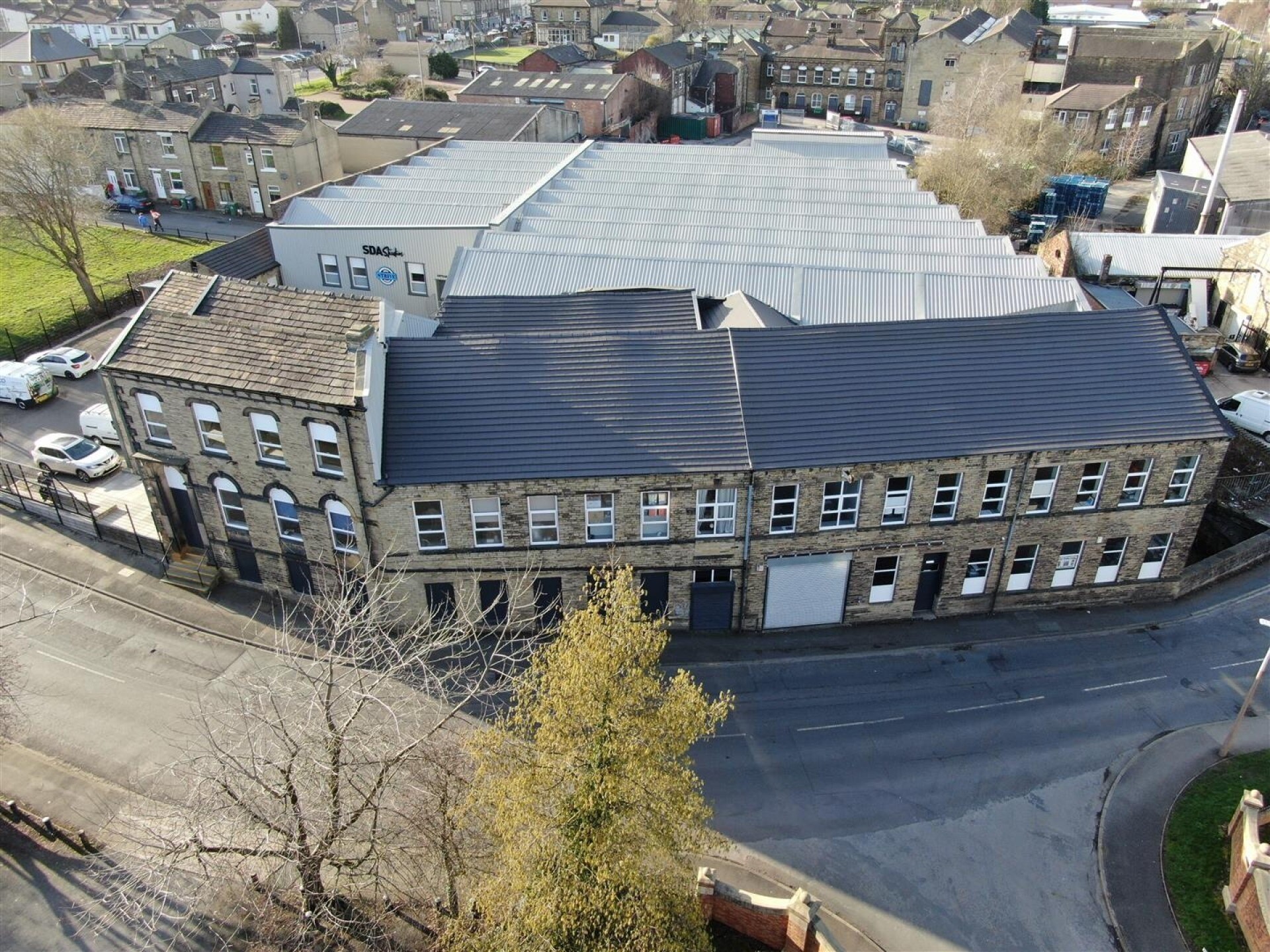 Balme Rd, Cleckheaton à louer Photo du bâtiment- Image 1 de 11