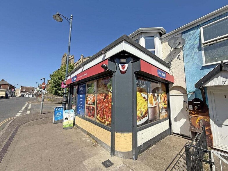 6 St Peters Rd, Great Yarmouth à vendre - Photo du bâtiment - Image 3 de 24