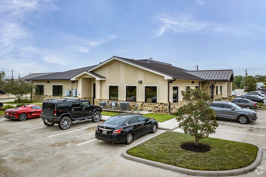 1416 E Broadway St, Pearland, TX à louer - Photo du bâtiment - Image 2 de 7