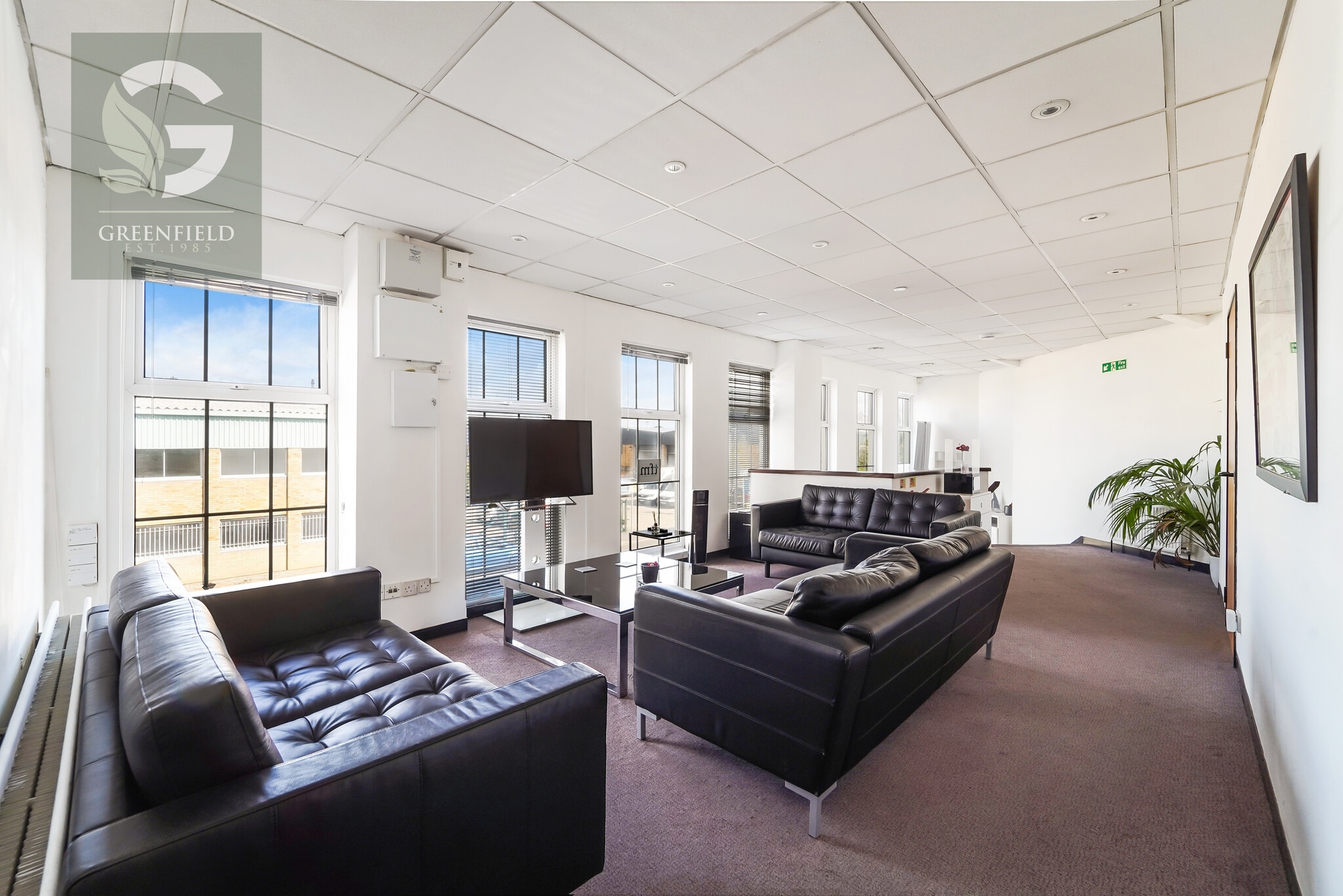 2 Davis Rd, Chessington for lease Interior Photo- Image 1 of 11