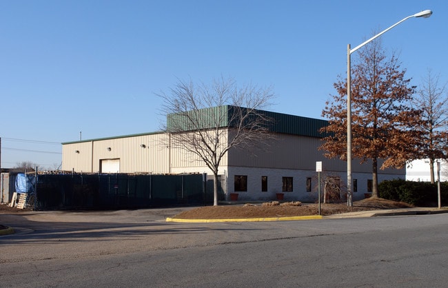 More details for 14601 Flint Lee Rd, Chantilly, VA - Industrial for Lease