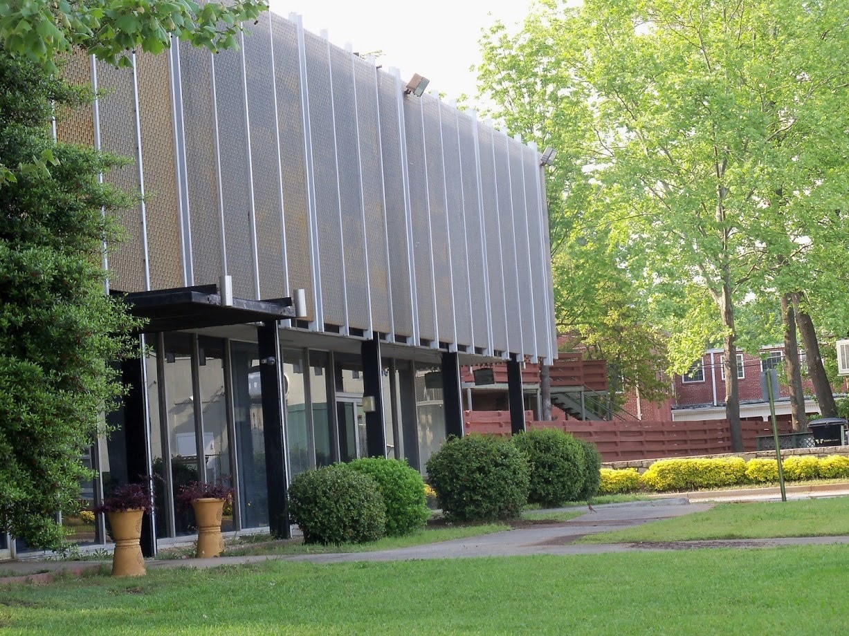 3581 Main St, College Park, GA for lease Primary Photo- Image 1 of 39