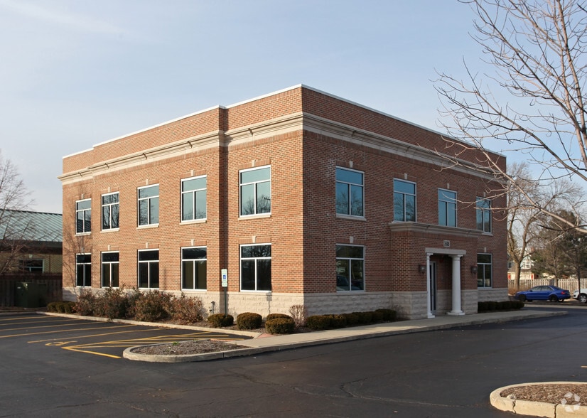 1628 Central Rd, Arlington Heights, IL for sale - Primary Photo - Image 1 of 13