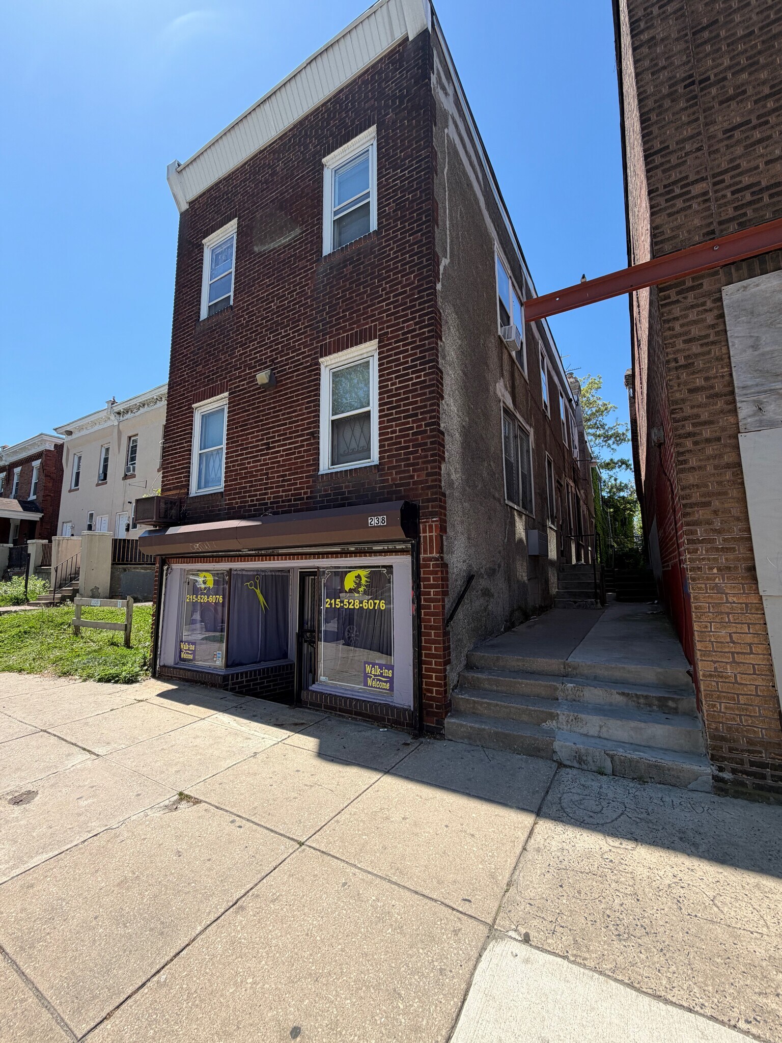 3 West Philly Package (12 Units) portefeuille de 2 propriétés à vendre sur LoopNet.ca Photo principale- Image 1 de 24