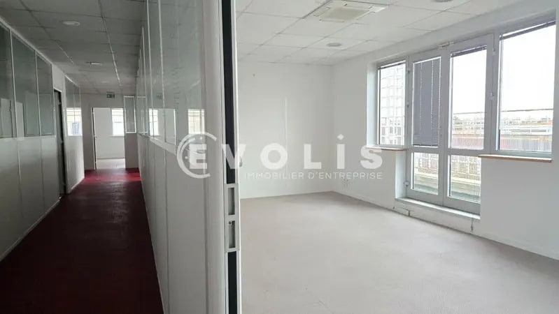 Office in Chevilly-Larue for sale Interior Photo- Image 1 of 19