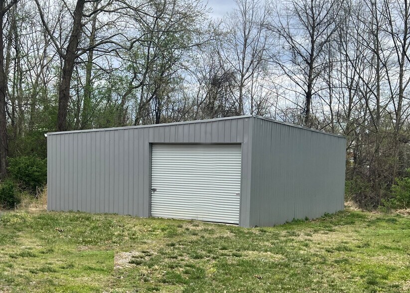 1128 Blue Buckle Aly, Lynchburg, VA à vendre - Photo du bâtiment - Image 3 de 3