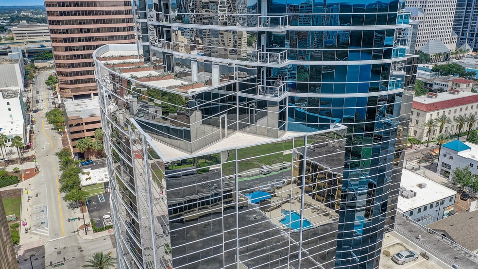 111 N Magnolia Ave, Orlando, FL for lease - Building Photo - Image 3 of 35