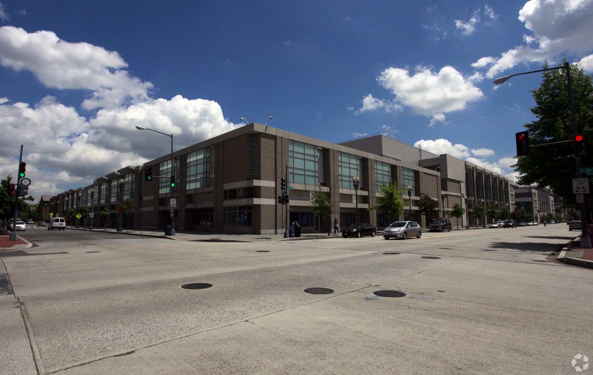 1121 9th St NW, Washington, DC for lease Primary Photo- Image 1 of 9