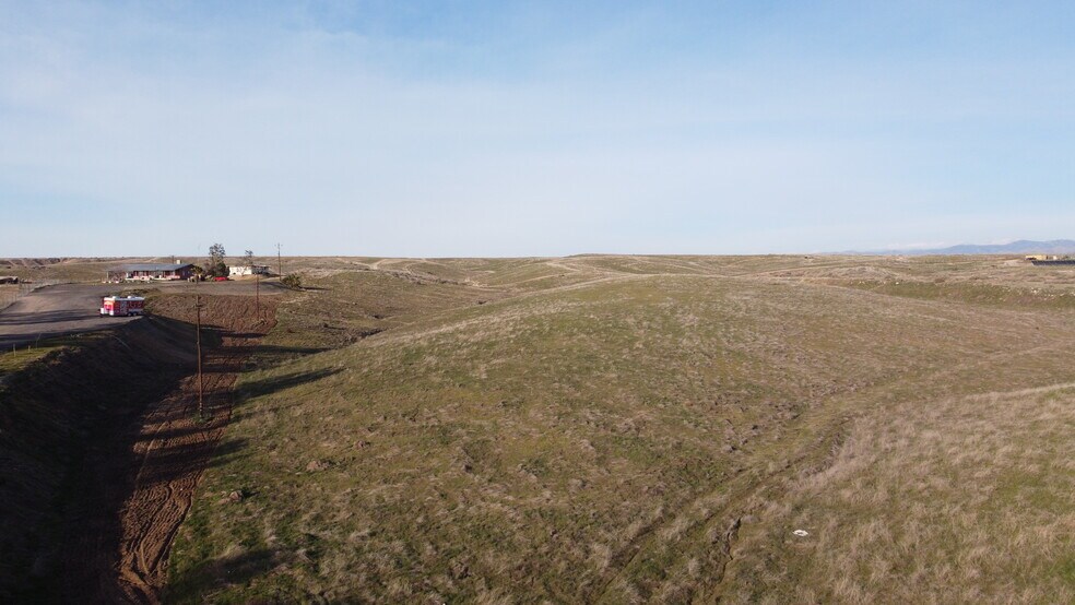 8696 Kern Canyon Road Hwy, Bakersfield, CA à vendre - Photo du bâtiment - Image 2 de 10