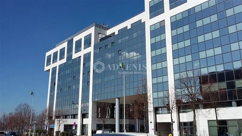 Bureau dans Noisy-le-Grand à louer - Photo du bâtiment - Image 2 de 6