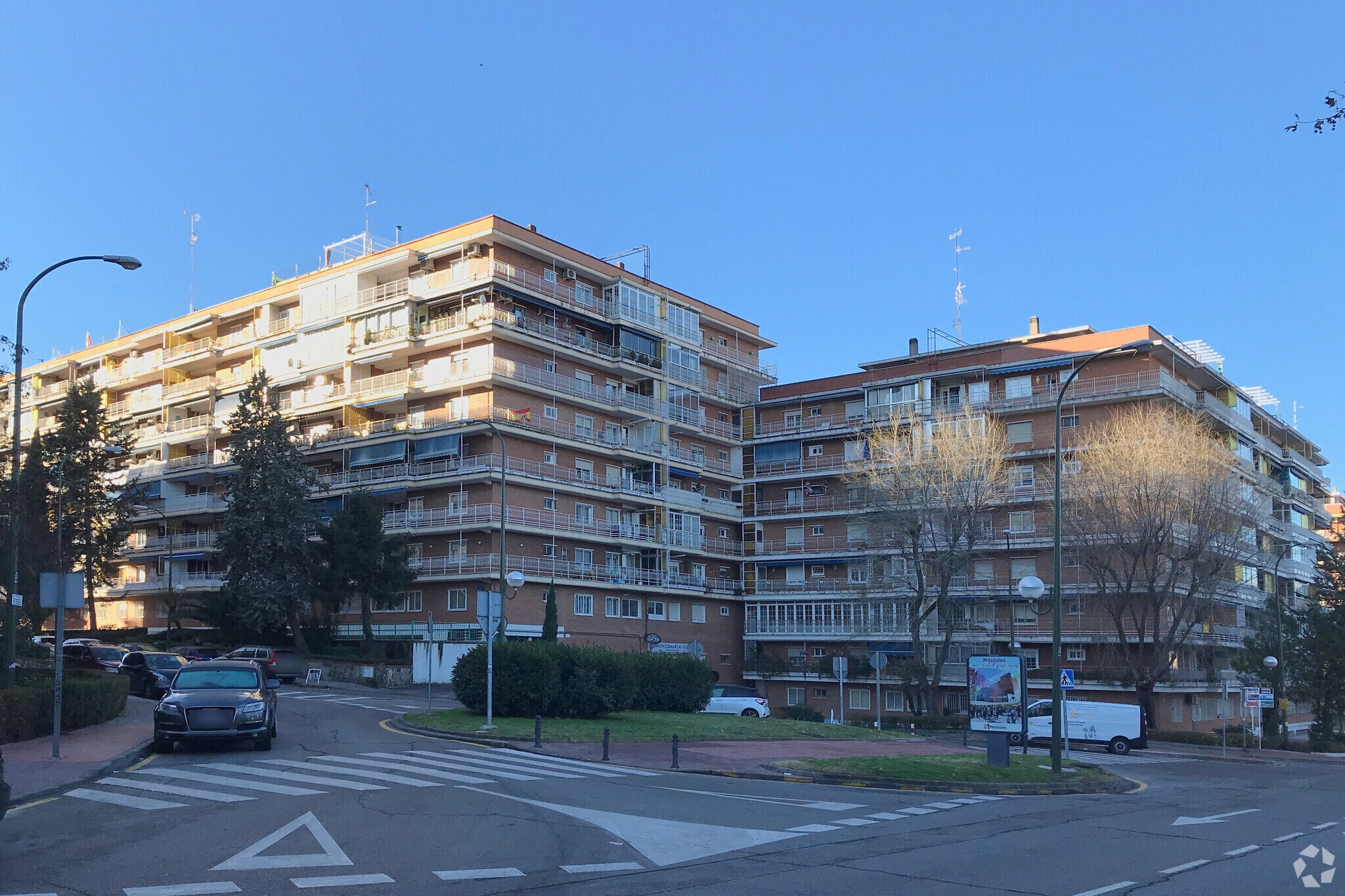 Immeuble residentiel dans Móstoles, Madrid à vendre Photo principale- Image 1 de 4