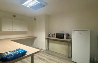 Plus de détails pour 10 Allée Des Champs Elysées, Évry-Courcouronnes - Bureau à louer