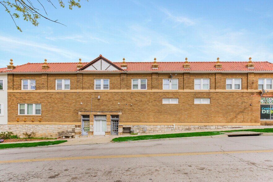 1320 Central Ave, Kansas City, KS à vendre - Photo du bâtiment - Image 2 de 5