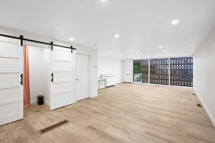 1549 S 1100 E, Salt Lake City, UT à louer - Photo du bâtiment - Image 2 de 12