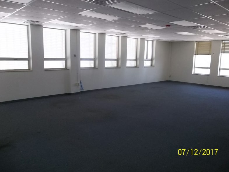 501 S Main St, Big Spring, TX for lease - Interior Photo - Image 2 of 3