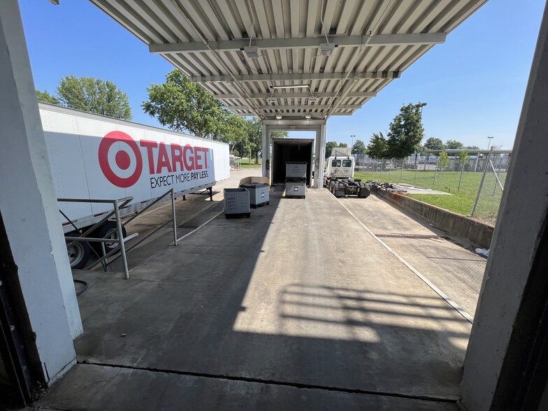 1816 SW Remington Trl, Huntsville, AL à louer - Photo du bâtiment - Image 2 de 5