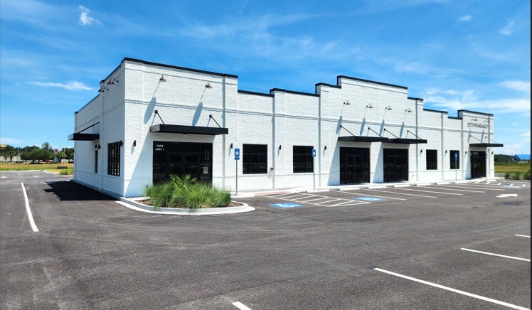 5408 Golden Isles Pky, Brunswick, GA for lease - Building Photo - Image 2 of 3