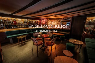 Commerce de détail dans Barcelone, Barcelona à louer Photo intérieure- Image 2 de 4