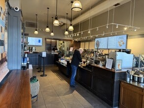 328-332 Manhattan Beach, Manhattan Beach, CA for lease Building Photo- Image 2 of 3