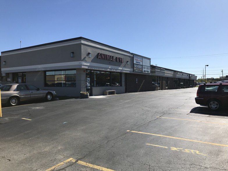 4737-4757 W 137th St, Crestwood, IL à louer - Photo du bâtiment - Image 2 de 3