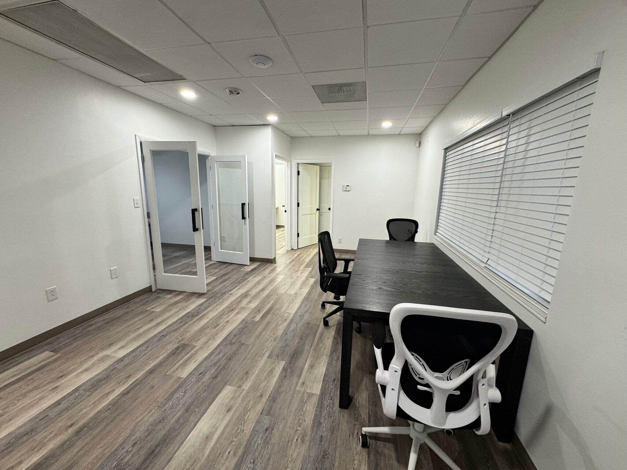 15436 N Florida Ave, Tampa, FL à louer Photo intérieure- Image 1 de 12