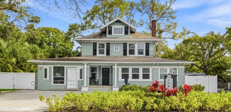 1322 3rd Ave W, Bradenton, FL for sale - Building Photo - Image 1 of 43