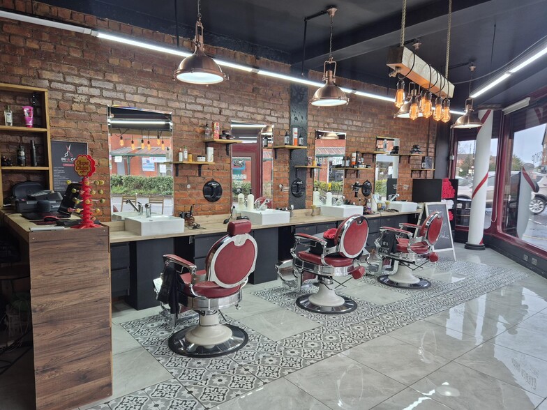 24 Grange Rd, Wirral for lease - Building Photo - Image 3 of 3