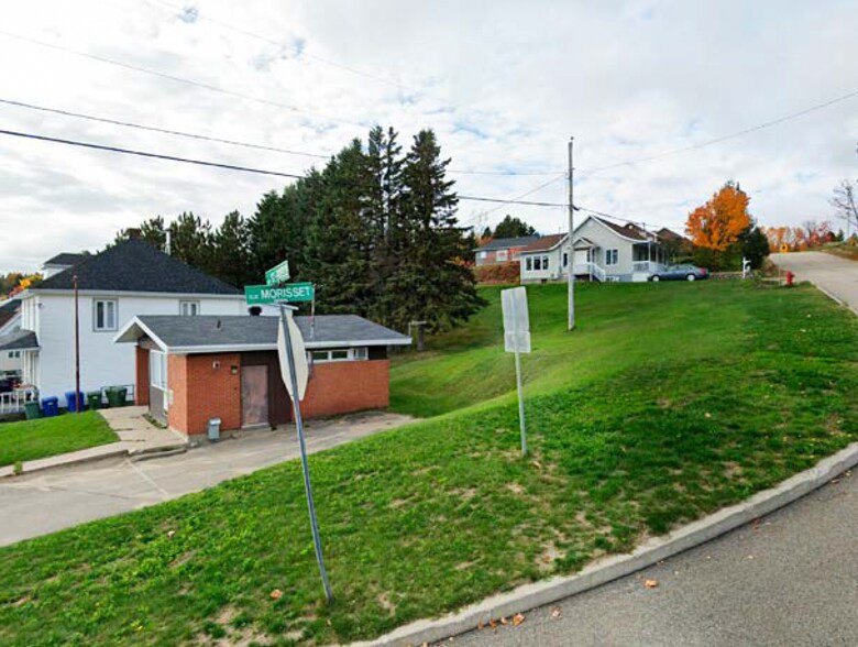 76 Rue Saint-Fidèle, La Malbaie, QC à vendre - Photo principale - Image 1 de 1