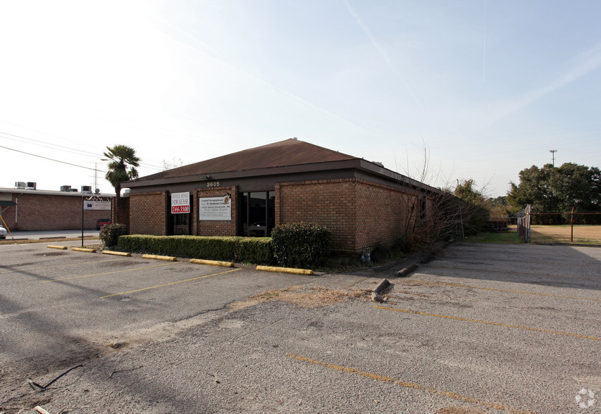 3605 Meeting Street Rd, North Charleston, SC for sale - Building Photo - Image 2 of 2