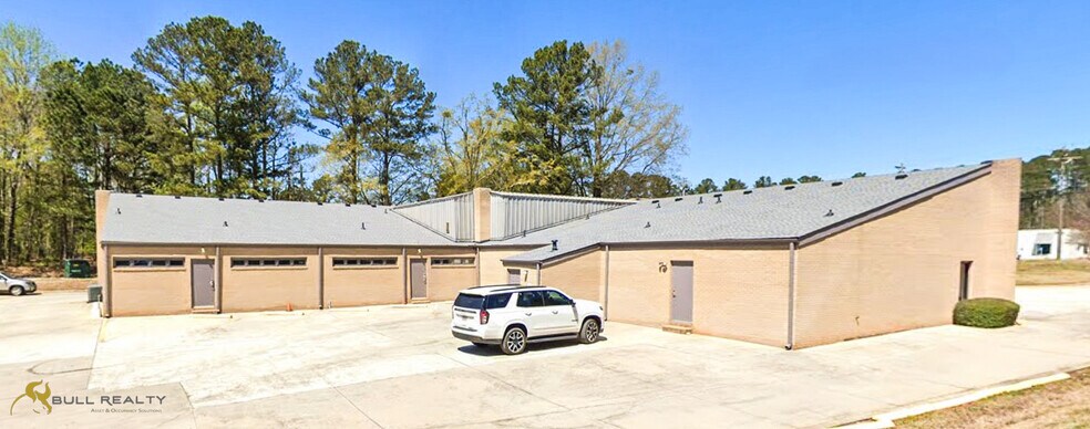704 Breedlove Dr, Monroe, GA à vendre - Photo du bâtiment - Image 3 de 6