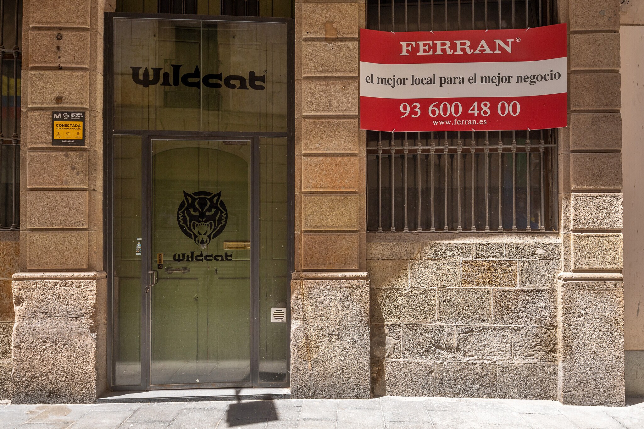 Commerce de détail dans Barcelone, Barcelona à louer Photo du bâtiment- Image 1 de 2