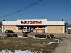 1110 Philo Rd, Urbana, IL for lease Building Photo- Image 1 of 2