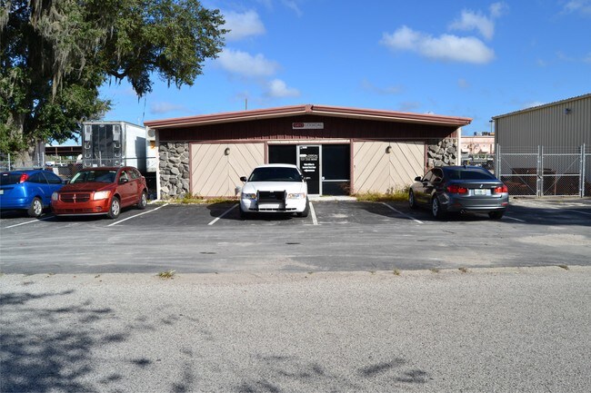 Plus de détails pour 6603 Industrial Ave, Port Richey, FL - Industriel à louer
