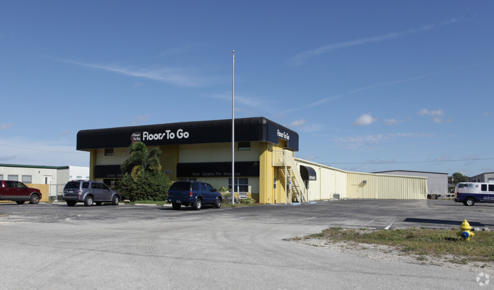 16133 S Tamiami Trl, Fort Myers, FL for lease - Primary Photo - Image 1 of 4