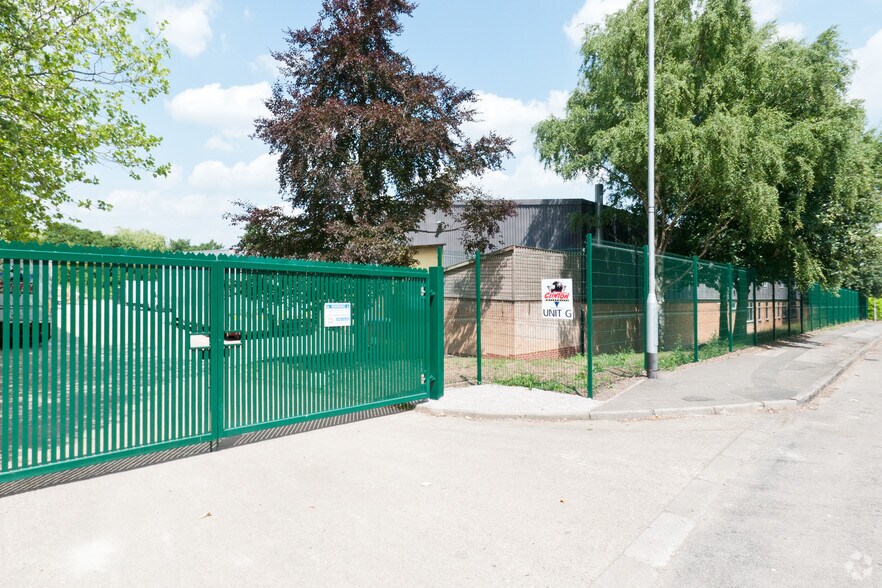 Fleming Rd, Hinckley à louer - Photo du bâtiment - Image 3 de 5