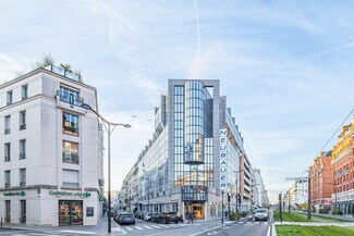 Plus de détails pour 9 Boulevard Gouvion-Saint-Cyr, Paris - Coworking à louer