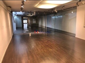 Commerce de détail dans Barcelone, Barcelona à louer Photo intérieure- Image 2 de 25