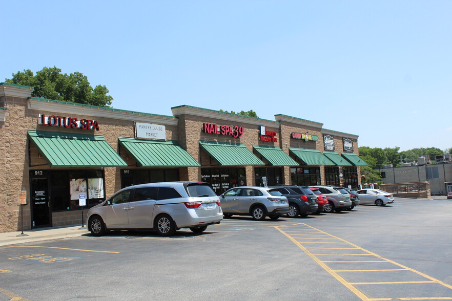 840-1002 W 39th St, Kansas City, MO for lease - Building Photo - Image 1 of 4