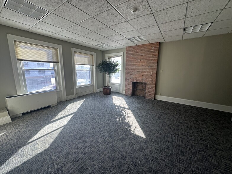 1160 Main St, Buffalo, NY à vendre - Photo du bâtiment - Image 2 de 20