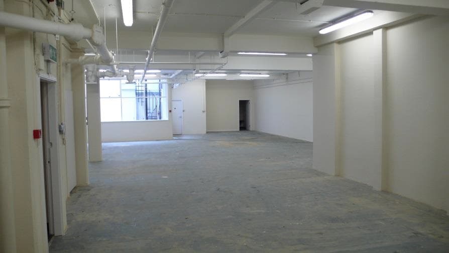 49-51 Cheval Pl, London for sale - Interior Photo - Image 3 of 30