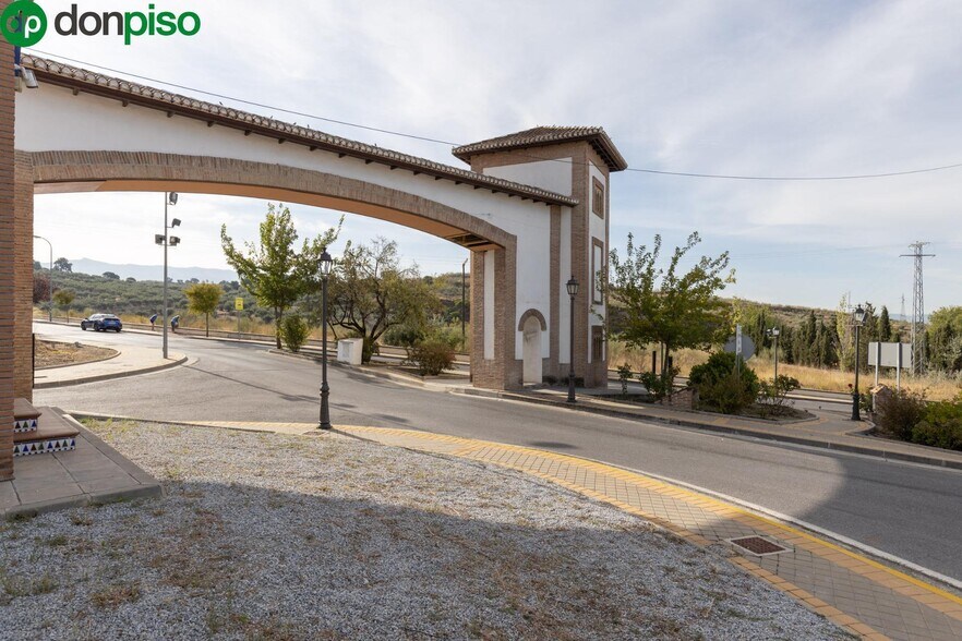 Urbanización Aben Humeya, 4, Jun, Granada à vendre - Photo du bâtiment - Image 3 de 14