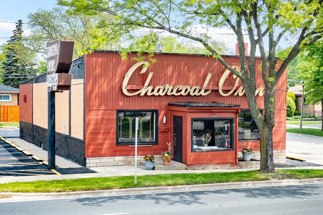 More details for 4400 Golf Rd, Skokie, IL - Retail for Sale