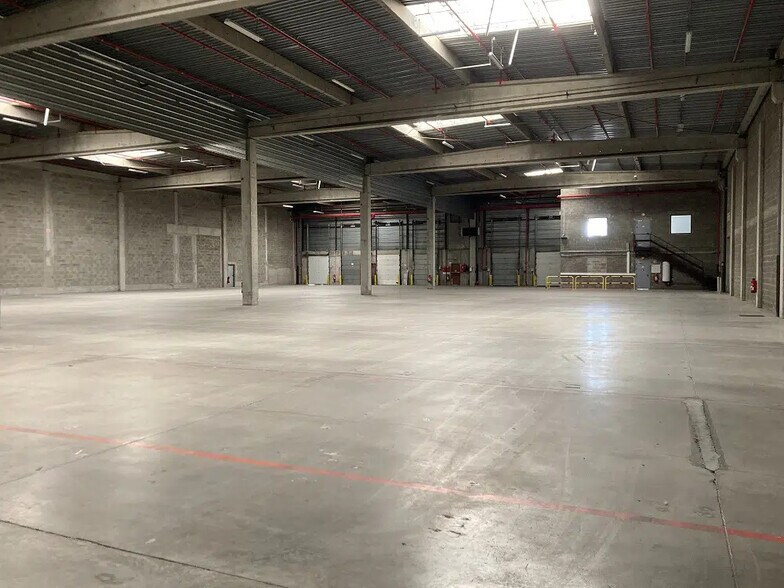 17 Rue André Sentuc, Vénissieux à louer - Photo intérieure - Image 3 de 6