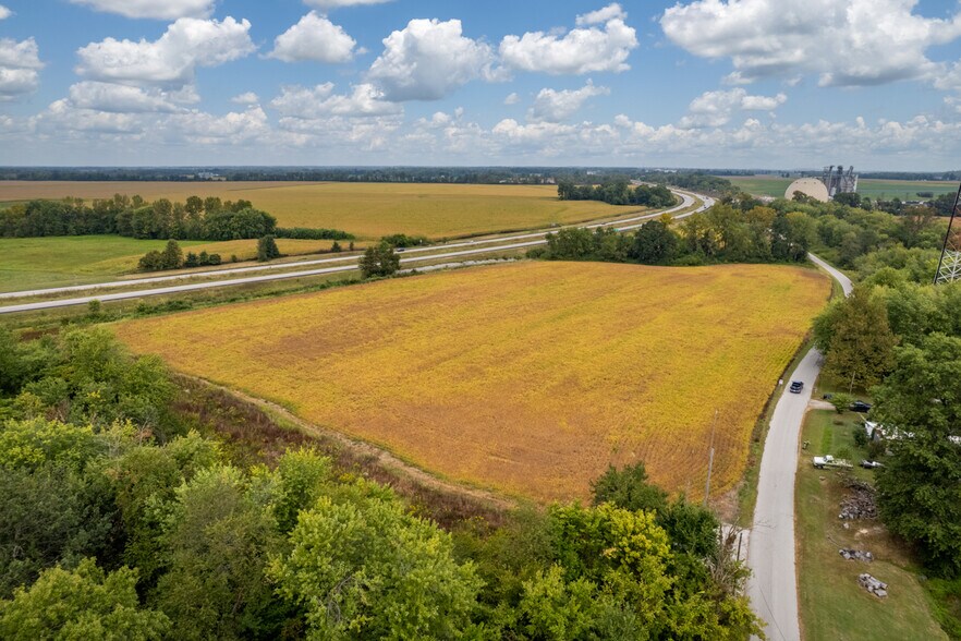 0000 US 41 Hwy, Shelburn, IN à vendre - Photo du bâtiment - Image 3 de 13