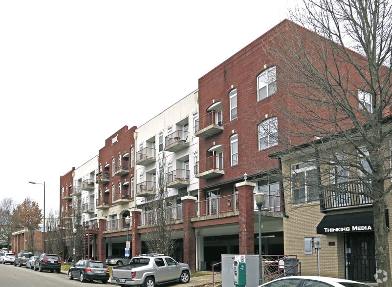 330 Frazier Ave, Chattanooga, TN for lease - Building Photo - Image 3 of 7