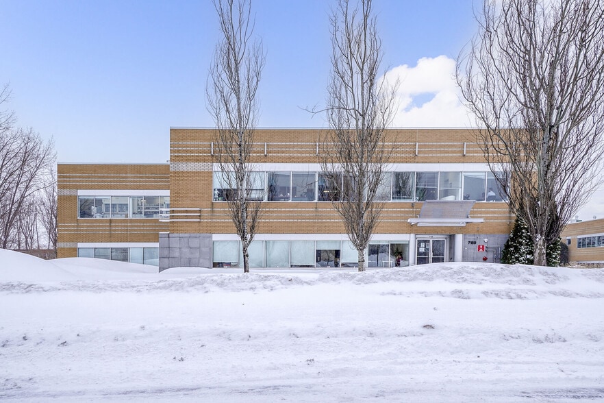 7150 Rue Frederick-Banting, Montréal, QC for lease - Building Photo - Image 3 of 8