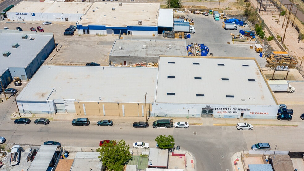 7025 Alameda Ave, El Paso, TX à vendre - Photo du bâtiment - Image 3 de 39