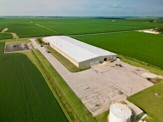 Plus de détails pour 970 W North St, Warrensburg, IL - Industriel à vendre