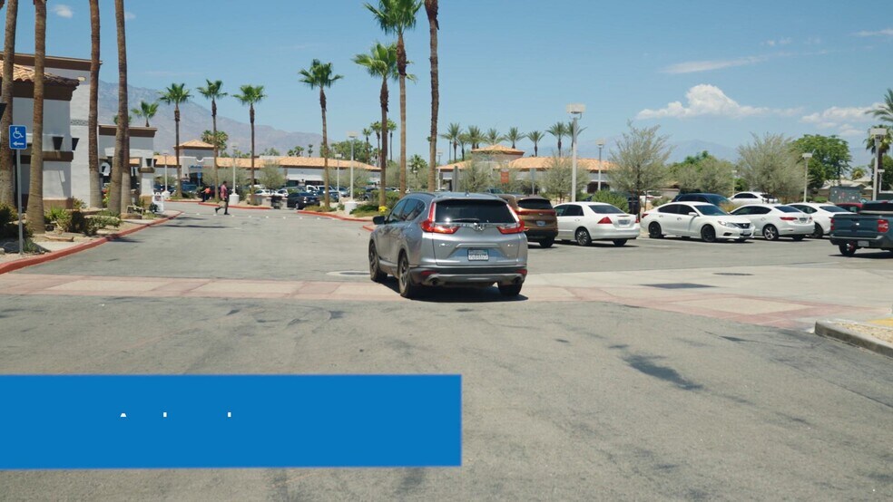 36101 Bob Hope Dr, Rancho Mirage, CA à louer - Vidéo sur l’inscription commerciale - Image 2 de 20